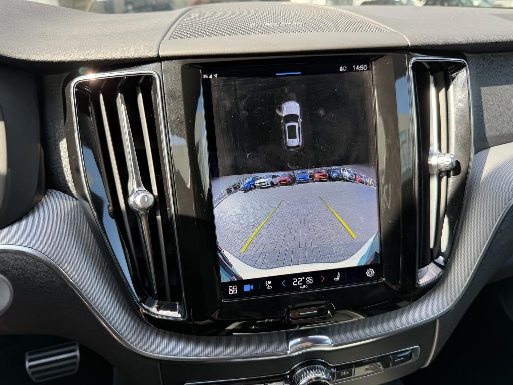 Volvo XC60 t8 455pk recharge r-design| panodak| adap.cruise| 360camera| hea