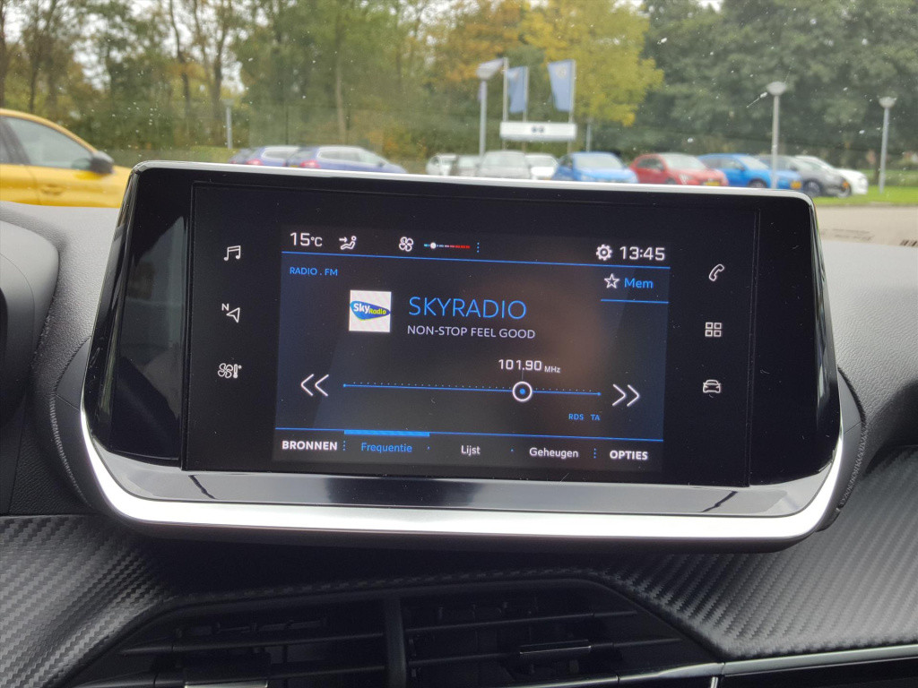 Peugeot 208 1.2 puretech 100pk active airco | cruise control navigatie via 