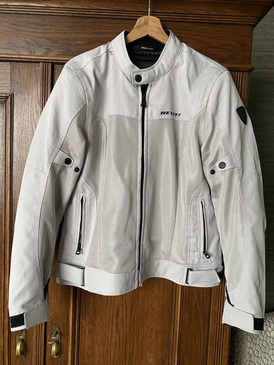 Te koop: dames revit zomer motorjas