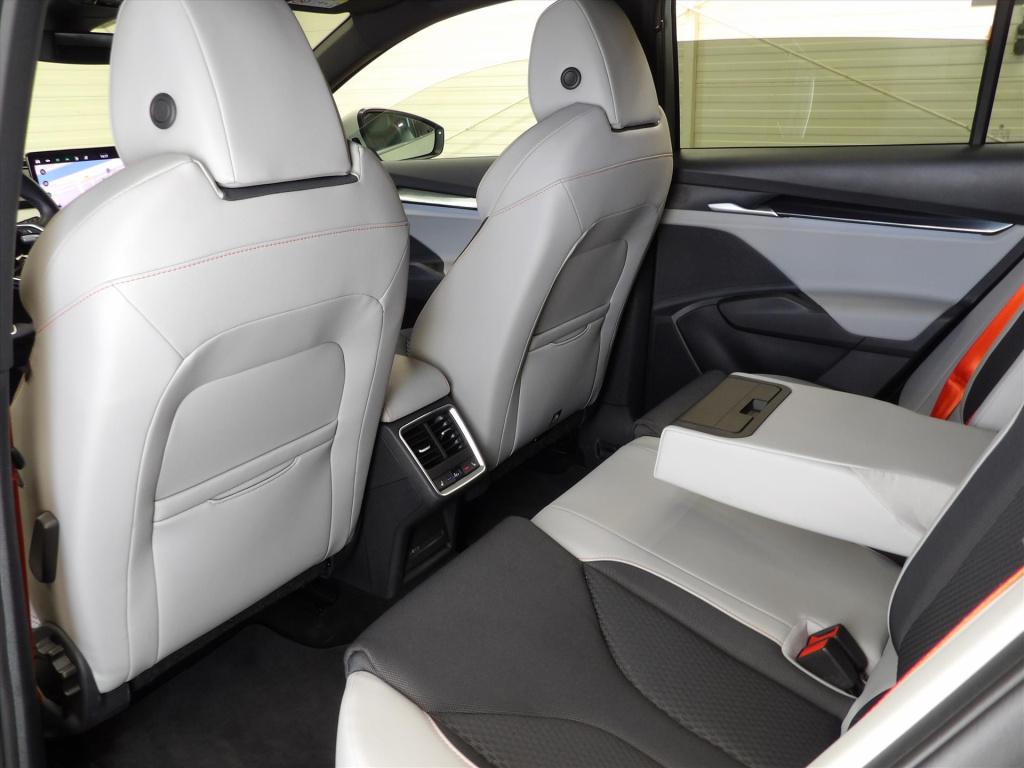 Skoda Elroq 50 elektromotor 170pk lodge