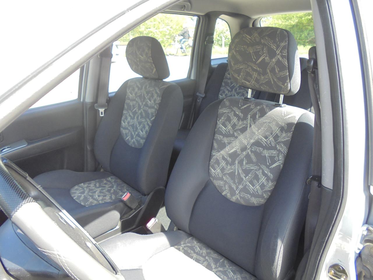 Matrix 1.6 Silver Edition mooie kilometerstand 138.426 Km N.A.P nette staat