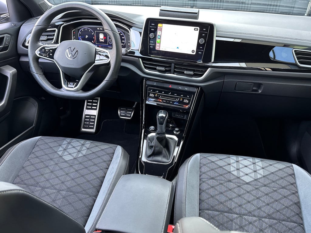 Volkswagen T-roc 1.5 tsi 150pk dsg r-line | camera | keyless | carplay | le
