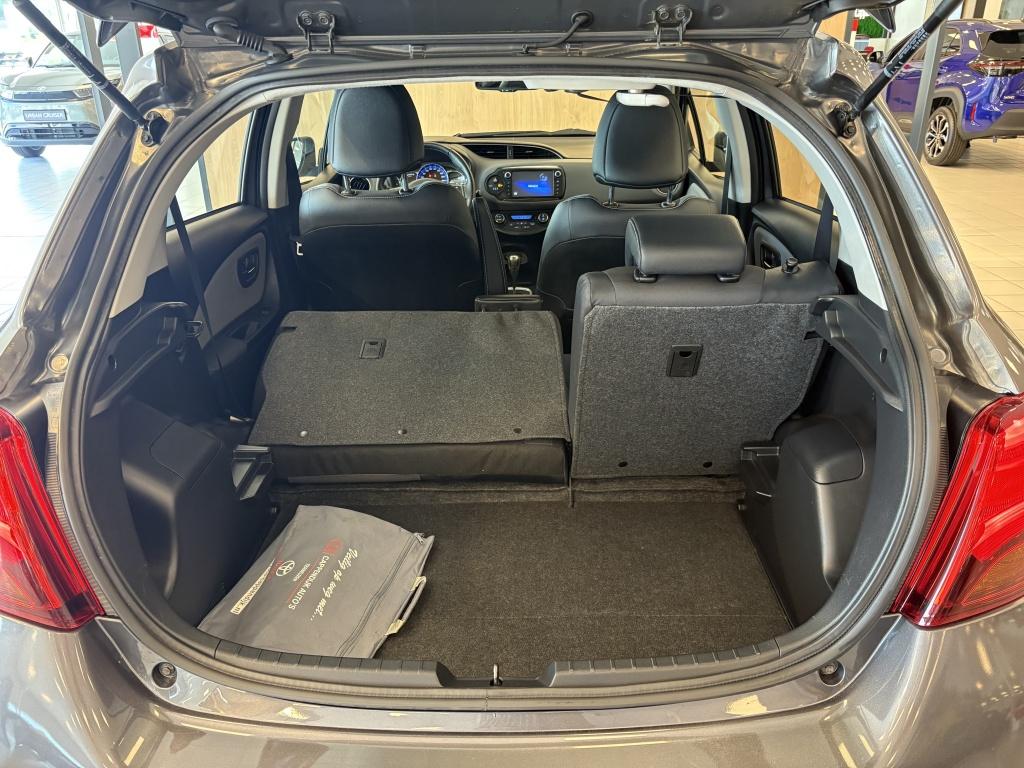 Toyota Yaris 1.5 hybrid dynamic