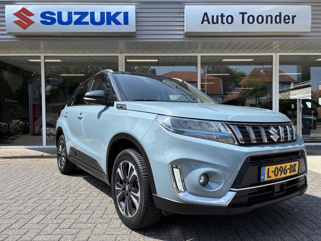 Suzuki Vitara automaat 1.4 boosterjet style smart hybrid | trekhaak afneemb