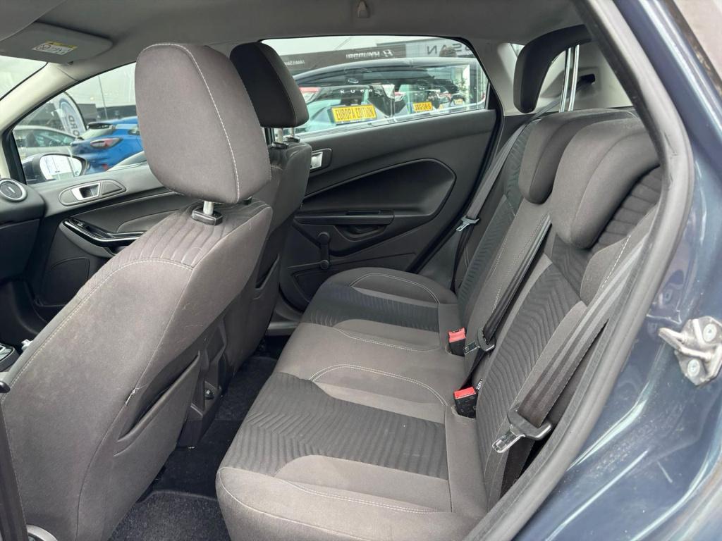 Ford Fiesta 1.0 ecoboost 100pk 5d s/s titanium, winterpakket