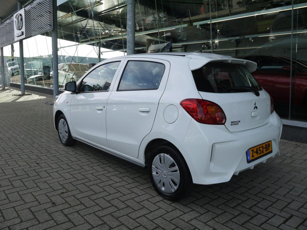 Mitsubishi Space Star 1.2 connect+