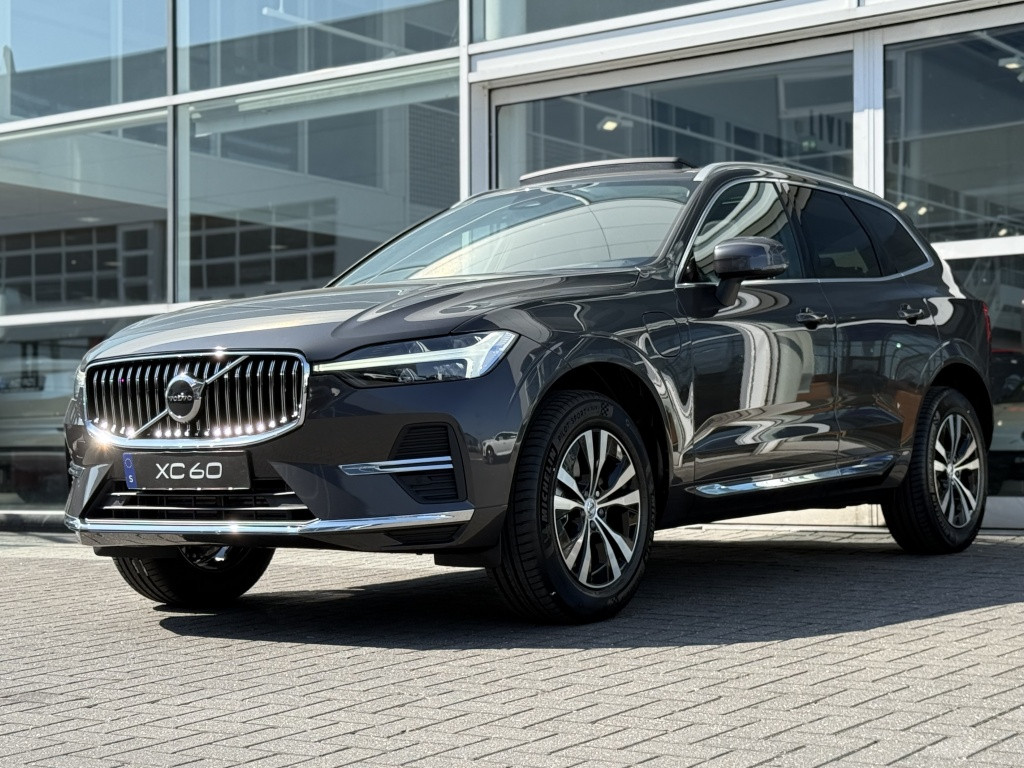Volvo XC60 t6 awd gt essential driver assist