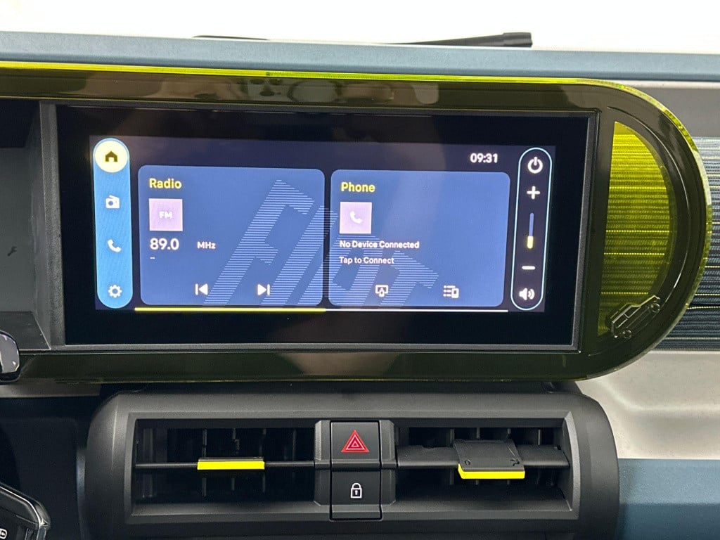 Fiat Panda grande 1.2 hybrid icon sensoren achter | apple carplay & android