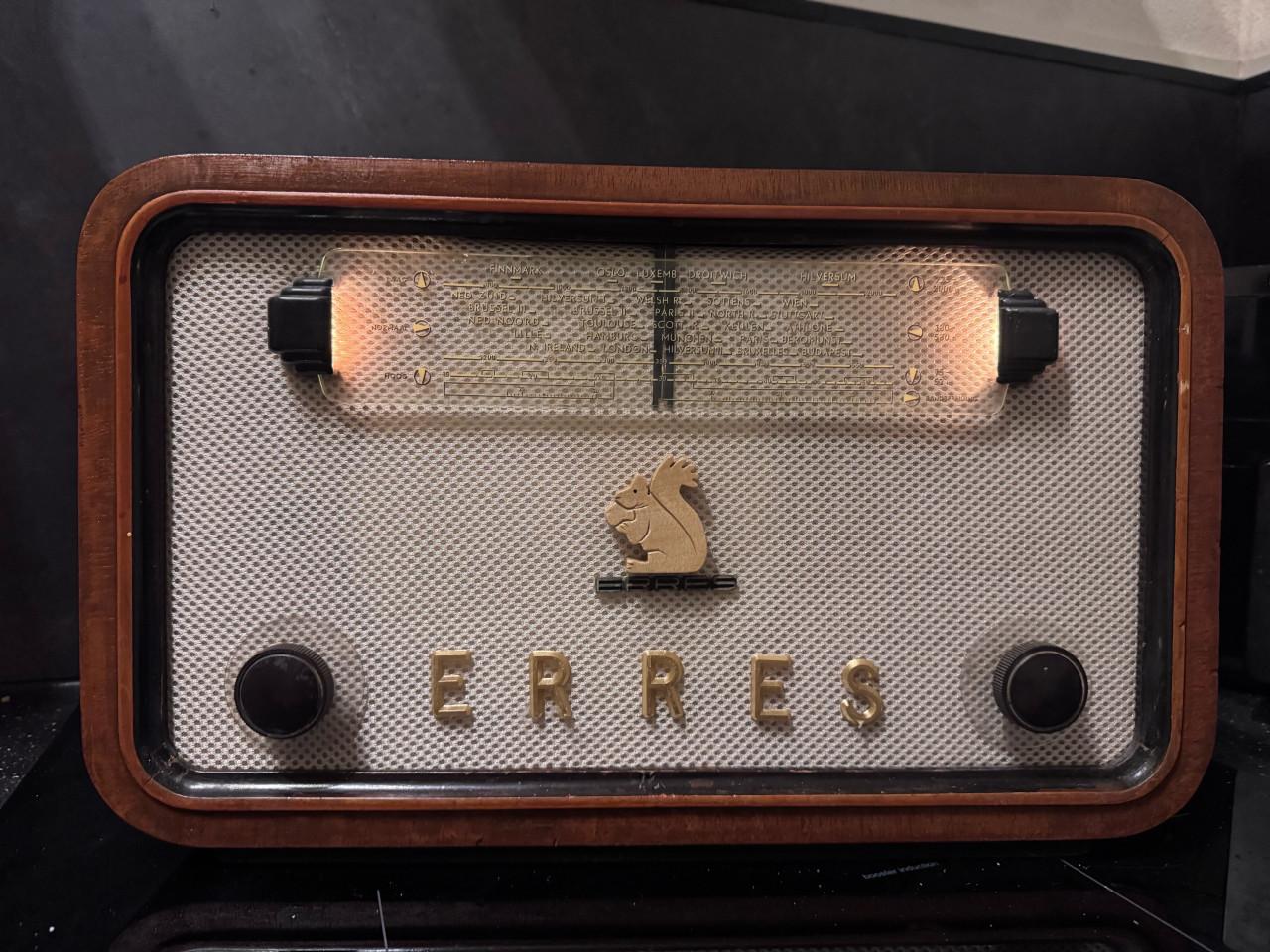 Vintage BUIZENRADIO met Bluetooth