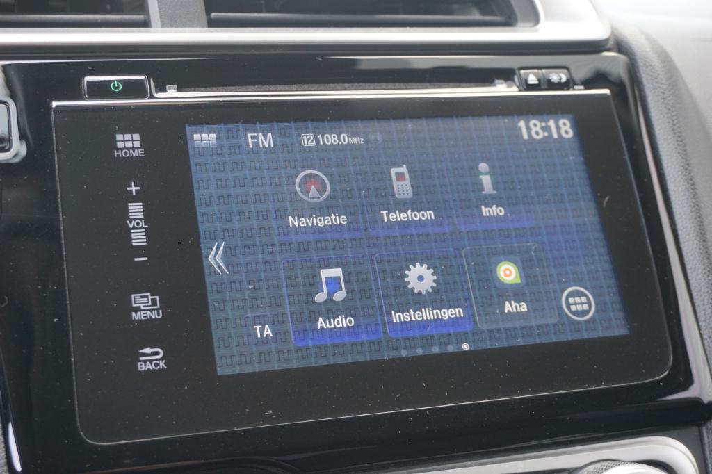 Honda Jazz 1.5 i-vtec dynamic airco / navi / cruise / stoelverw. / dab / ca