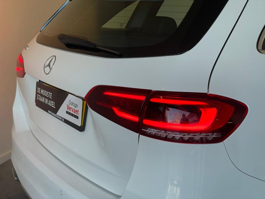 Mercedes-Benz B-Klasse 180 business solution amg