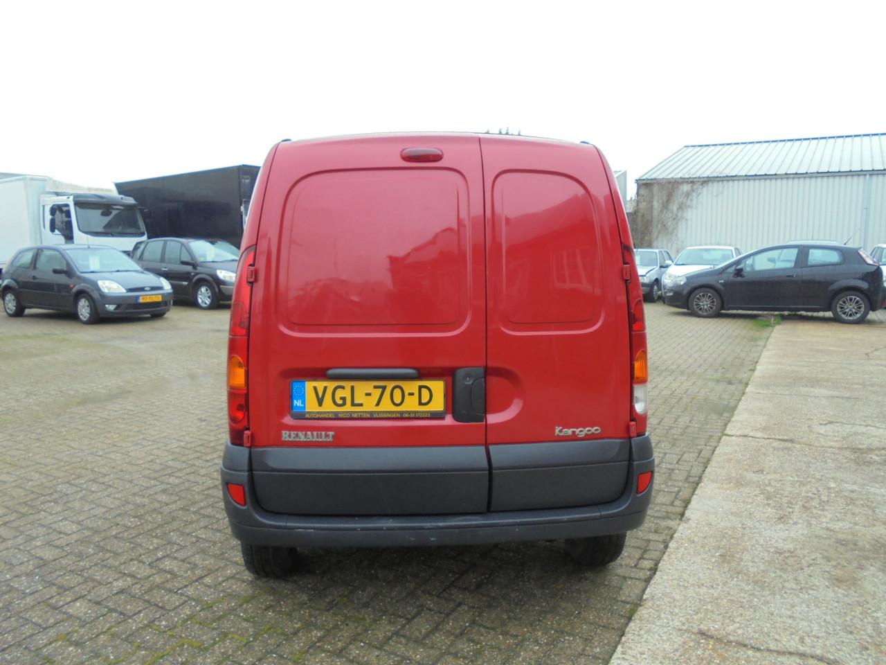 Kangoo 1.2 – 16V Expression in de benzine uitvoering en grijs kenteken!!!!!