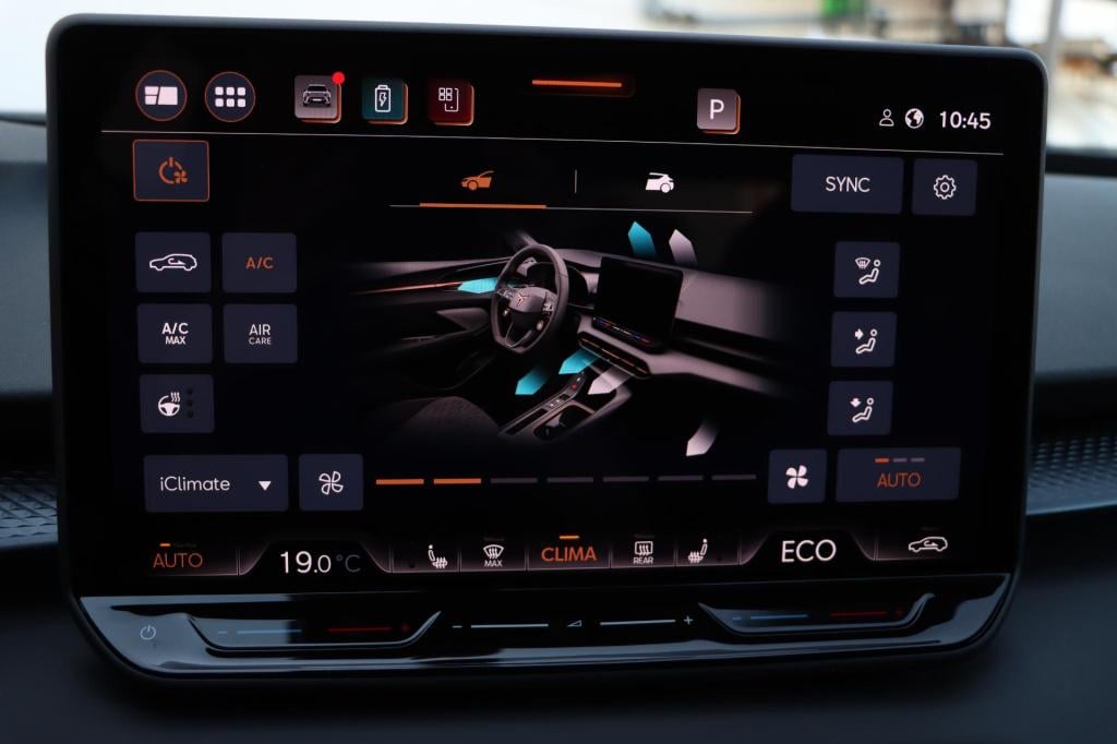 Cupra Terramar 1.5 tsi e-hybrid business 204pk dsg6