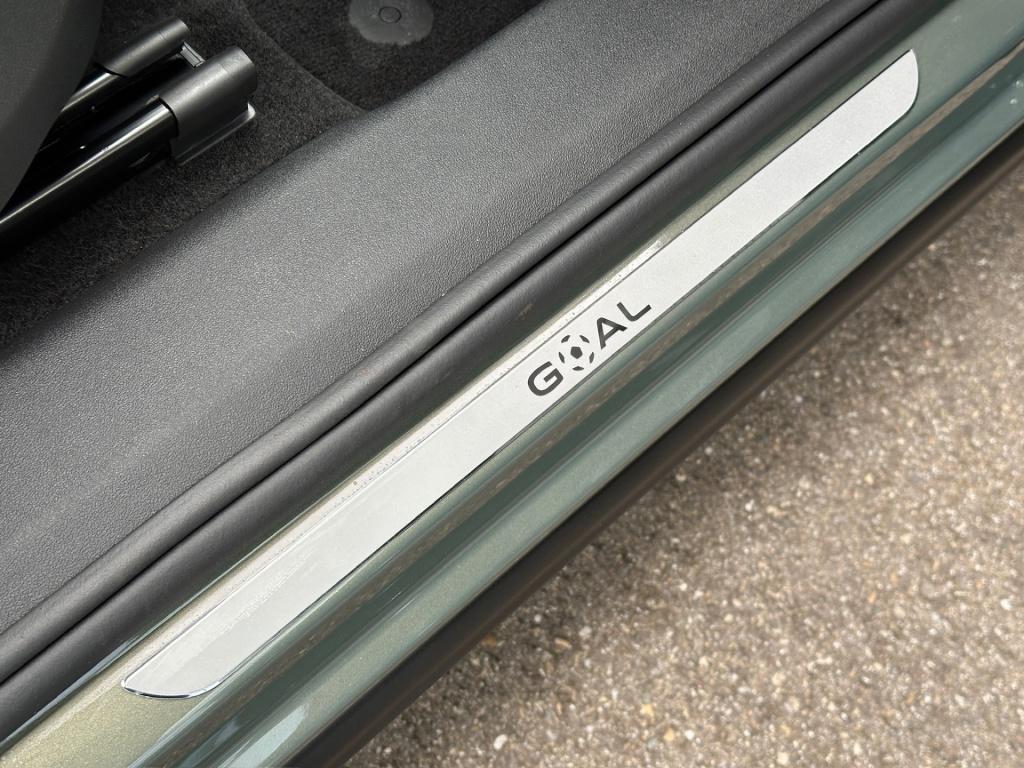 Volkswagen Tiguan 1.5 etsi 150pk dsg goal | trekhaak | 360 camera | iq ligh