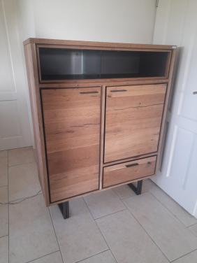 Prachtige XOOON kast 110 x 42 x 145H (in goede nette staat)