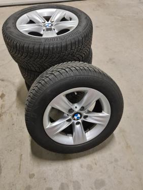 Te koop aangeboden set wintervelgen BMW