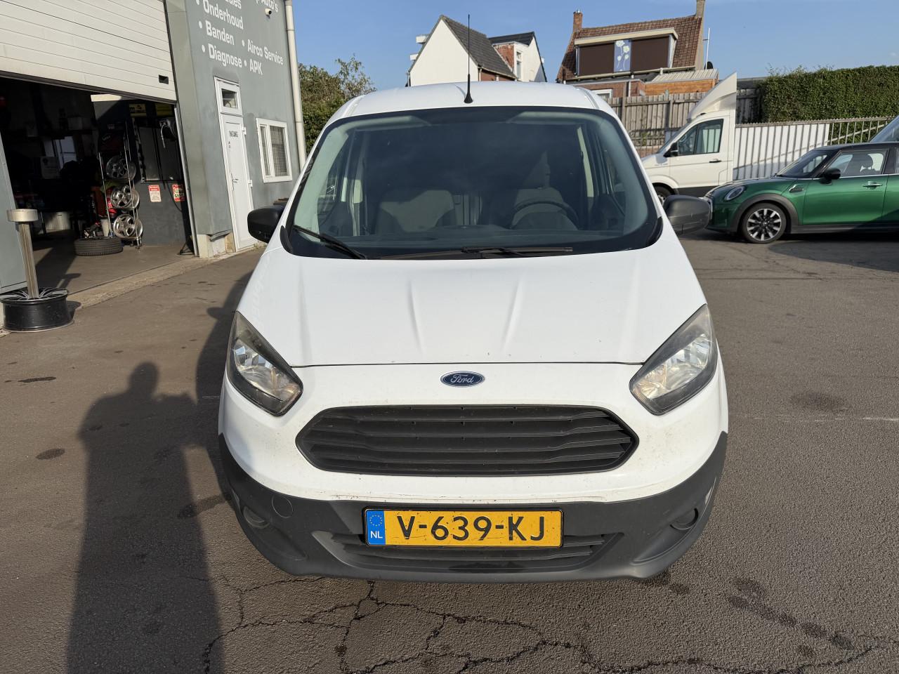 Ford Transit Courier 1.5 Tdci 55KW 2017 EURO 6 AIRCO NAP ! ! !