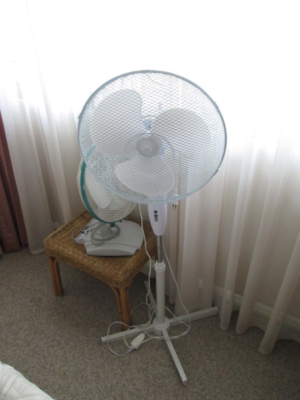 Staande en tafel ventilator
