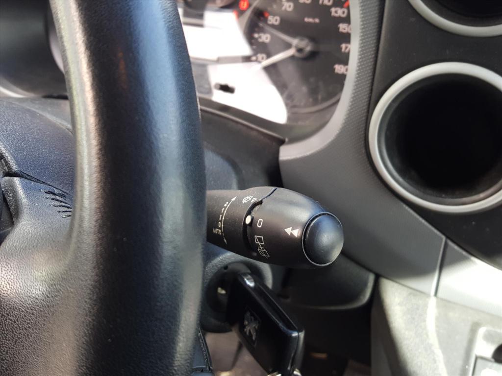 Peugeot Partner navteq gb 120 l1 1.6 e-hdi 16v 90pk 2-zits navigatie | acht