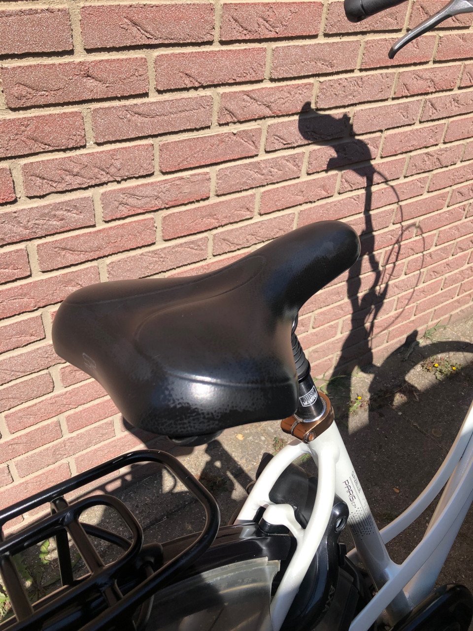 Nette damesfiets.