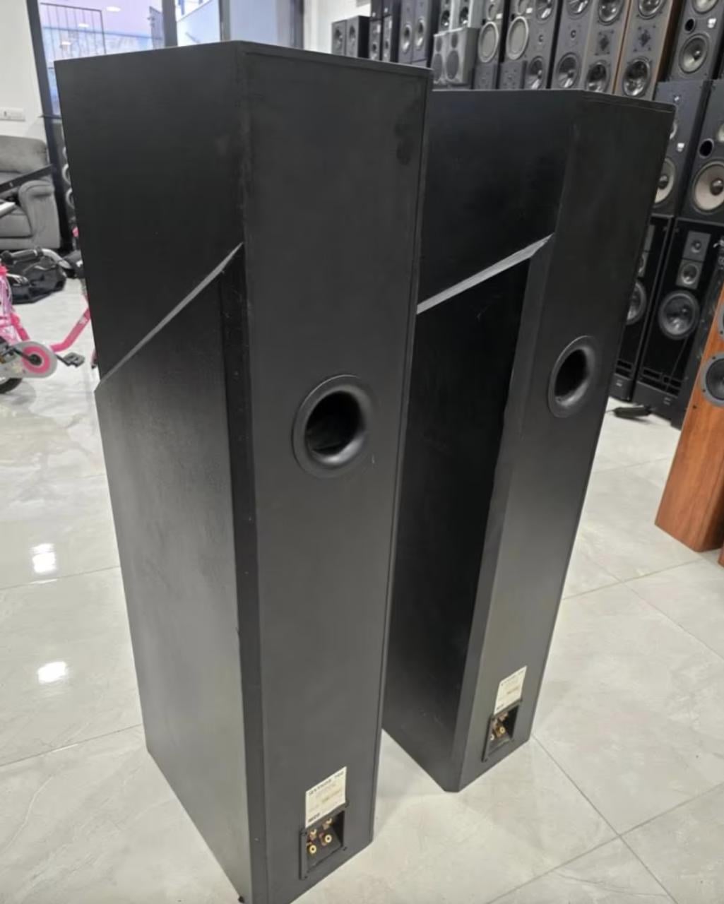 Luidsprekers Heco Zeer mooie en goed HiFi Luidsprekers.