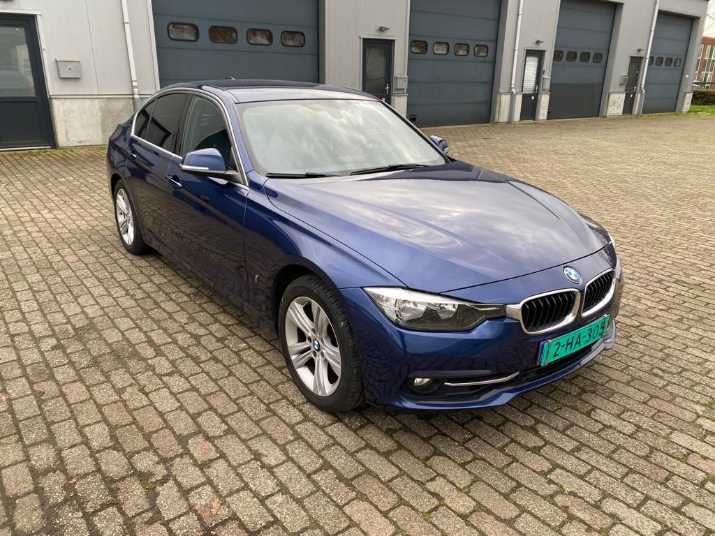 BMW 3-serie 330e