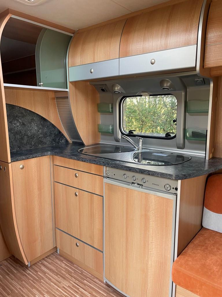 Burstner Belcanto 455 TS met mover en airco