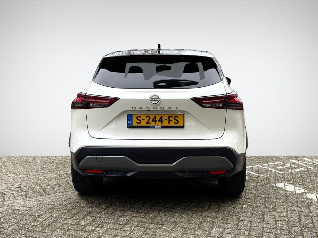 Nissan Qashqai 1.3 mhev xtronic tekna cold pack | two-tone lakkleur | stuur