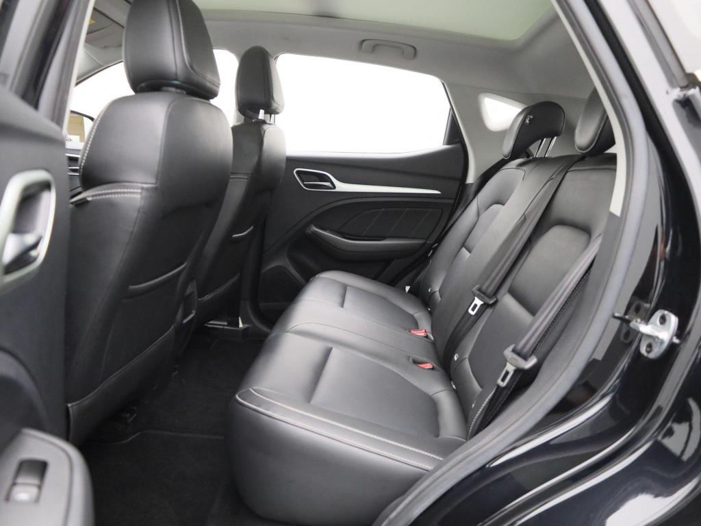 MG Zs Ev mg luxury 45 kwh | automaat | panoramadak | leder | navigatie | ai