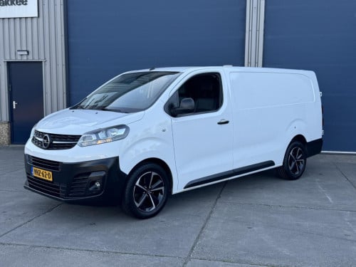 Opel Vivaro 2.0 cdti l3h1 edition airco / cruise controle / navi / 3 zits /