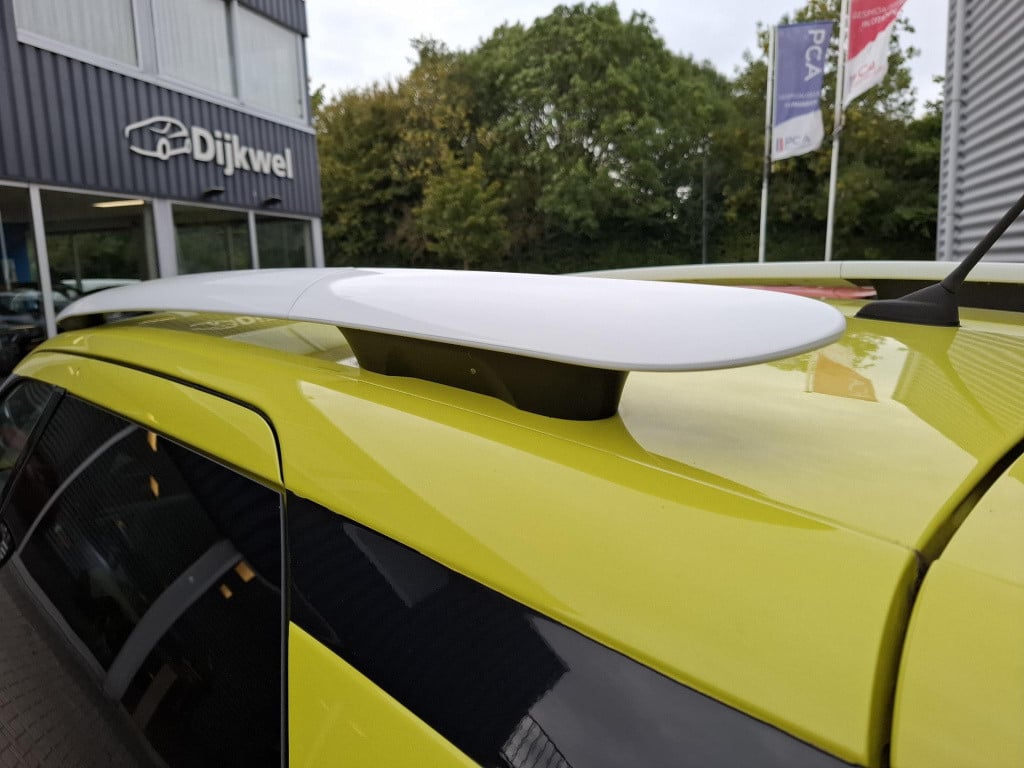 Citroen C4 Cactus 1.2 vti shine clim/nav/cam/lmv