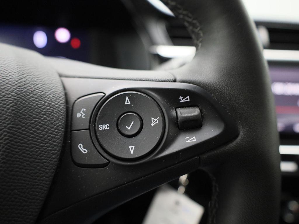 Opel Corsa 1.2 level 3 | apple carplay / android auto | virtual cockpit | d