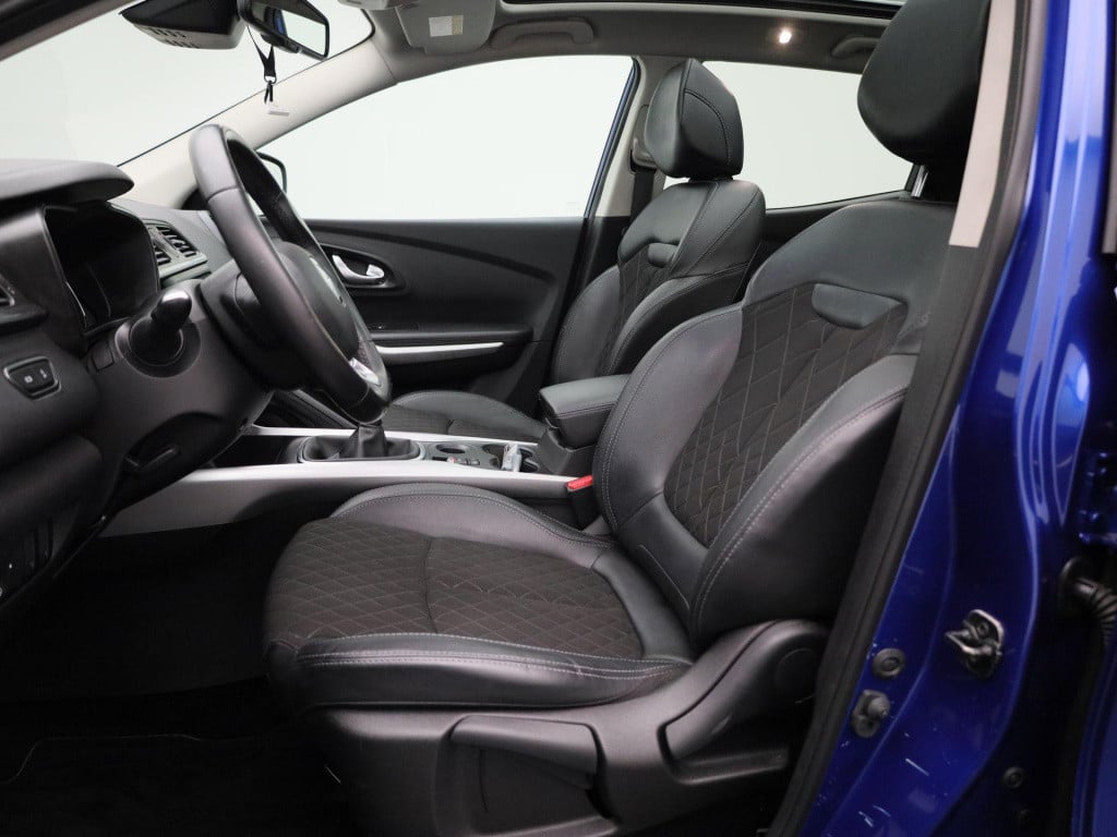 Renault Kadjar 1.3 tce intens | lmv | parkeer sensoren | panorama dak  | ha