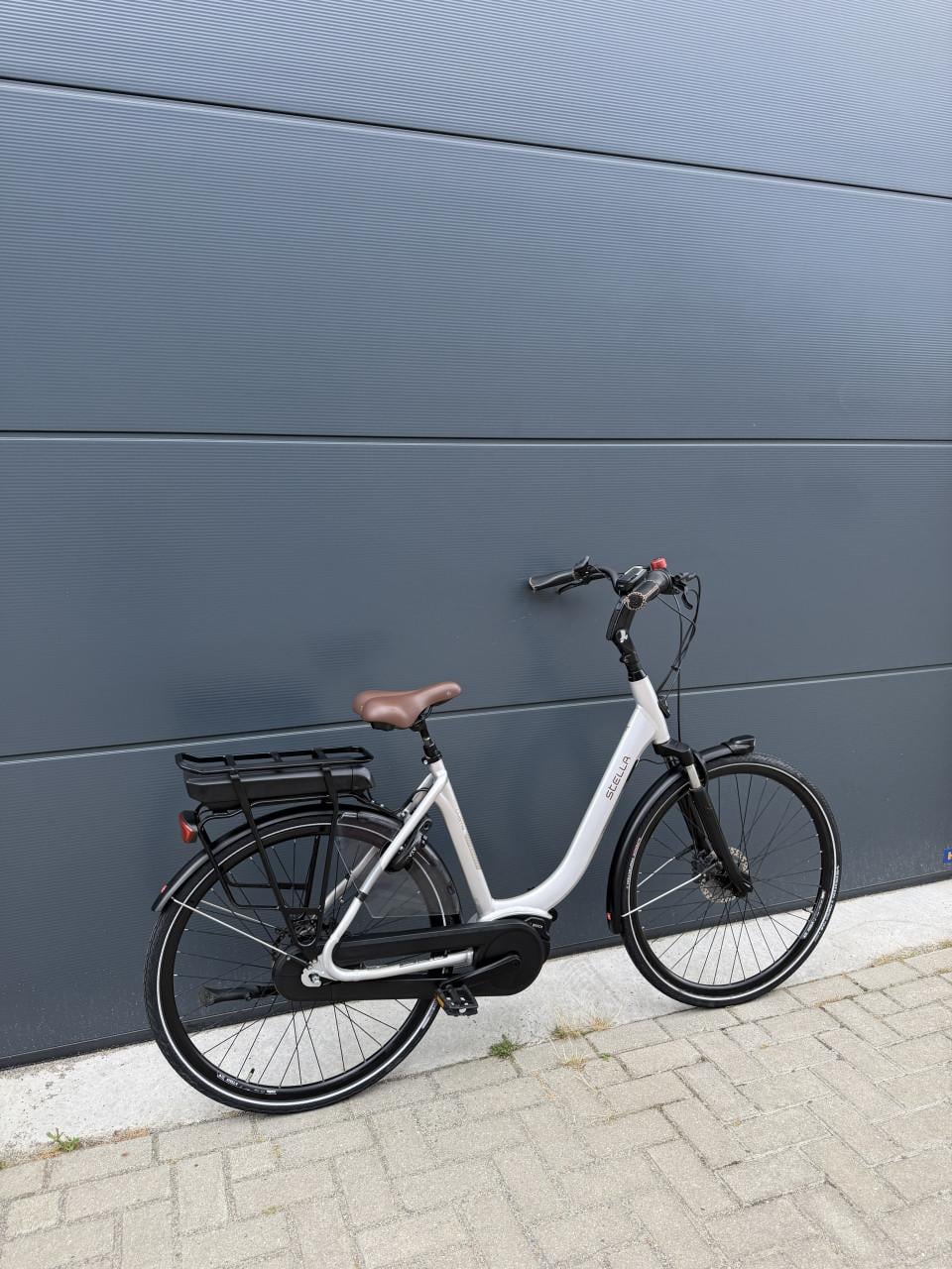 Stella Livorno middenmoter elektrische fiets 400WH