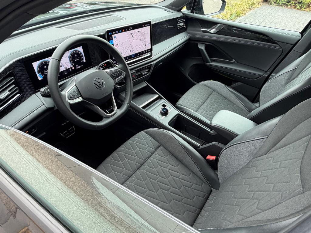 Volkswagen Tiguan 1.5 etsi 150pk dsg goal | trekhaak | 360 camera | iq ligh