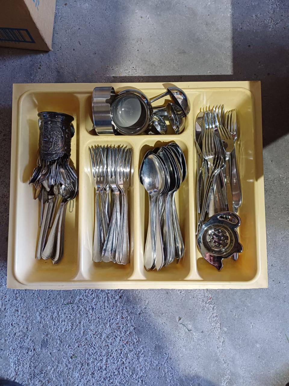 Div pannen en bestek