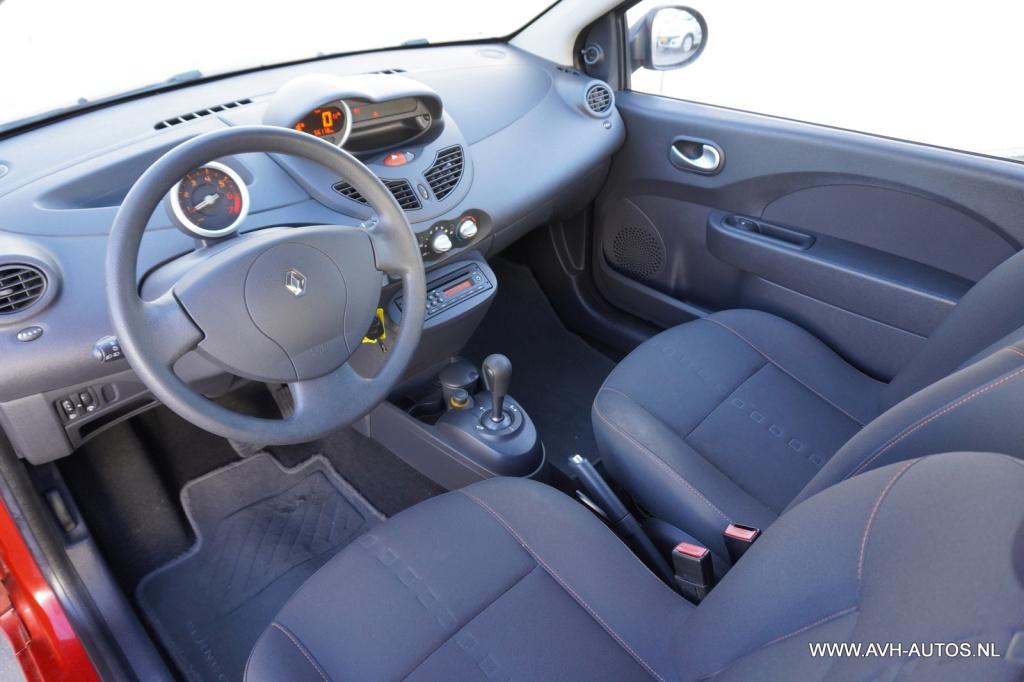 Renault Twingo 1.2-16v dynamique automaat
