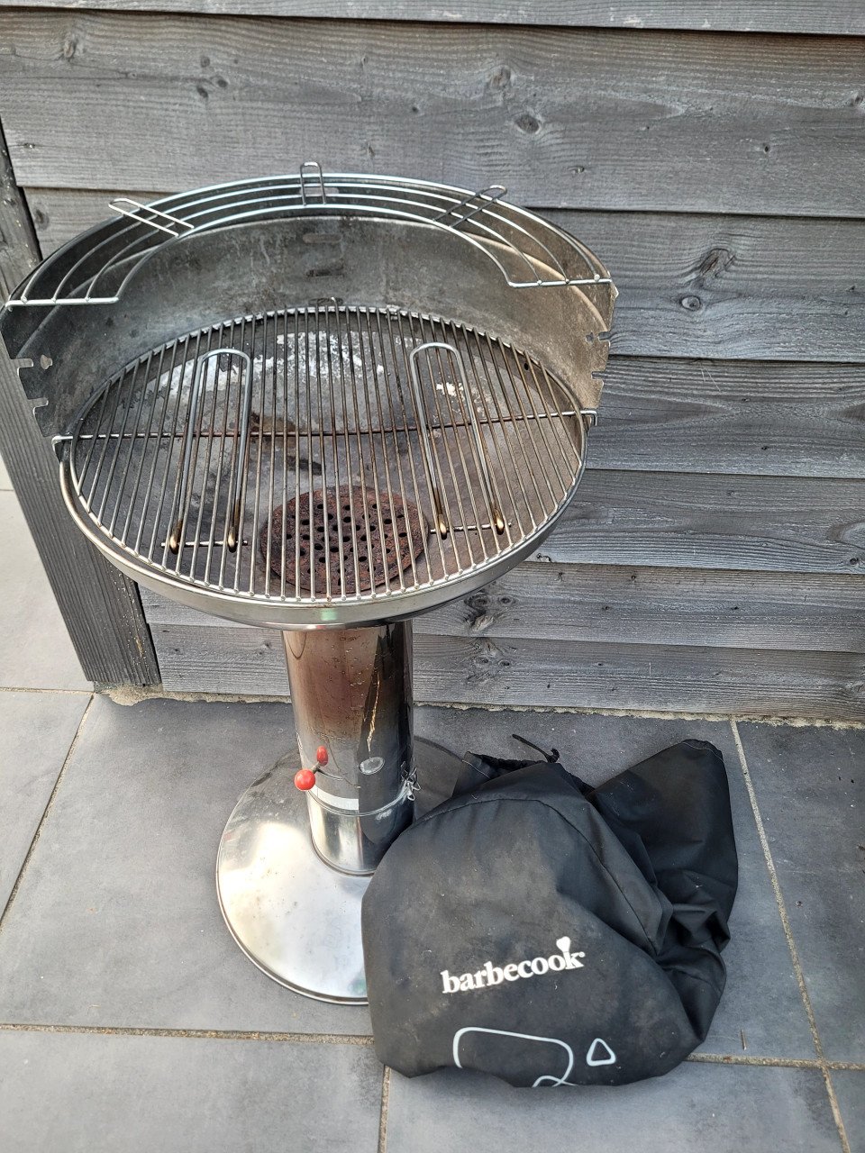 Houtskool barbecue