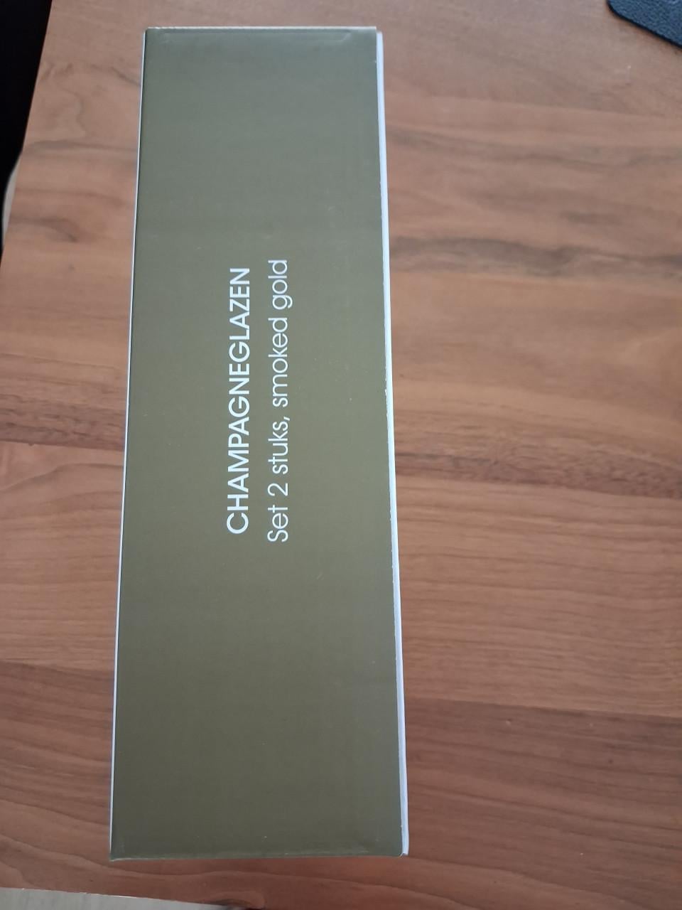 Champagne glazen nieuw