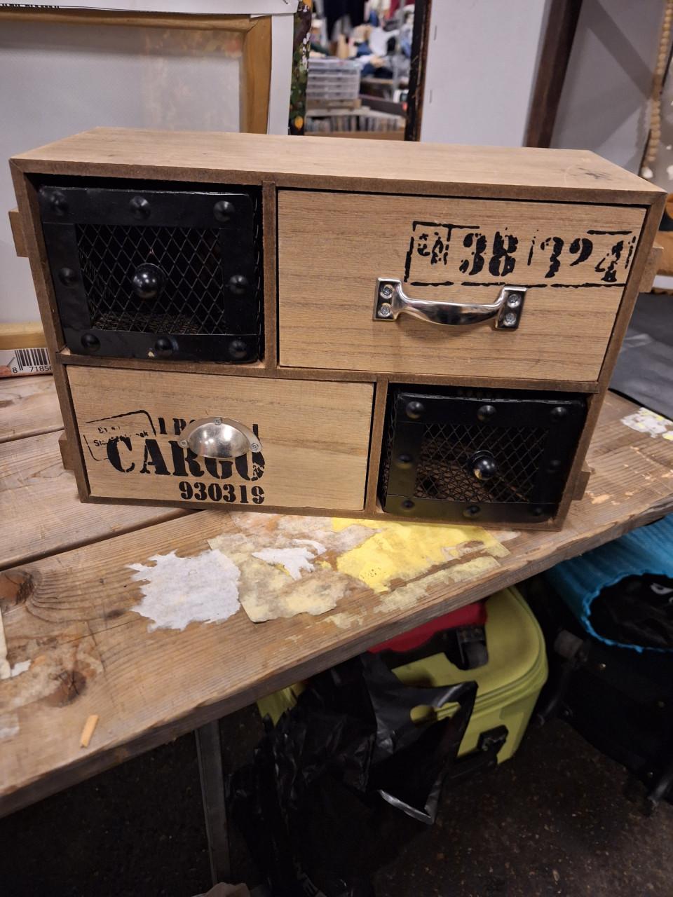 Aparte kleine opberger