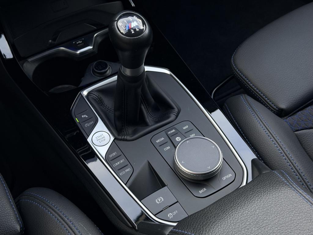 BMW 1 Serie 118i m-sport | carplay | parkeer sensoren | dab | cruise contro
