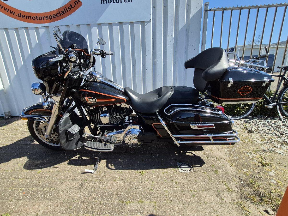 Harley-Davidson Electra Glide Ultra Classic uit  2011