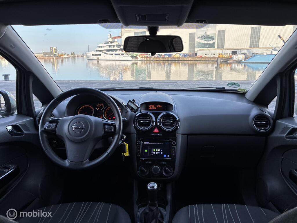 Opel Corsa 1.4-16V 111 Edition Airco Carplay km121.618 Nap 5Deurs BJ2010