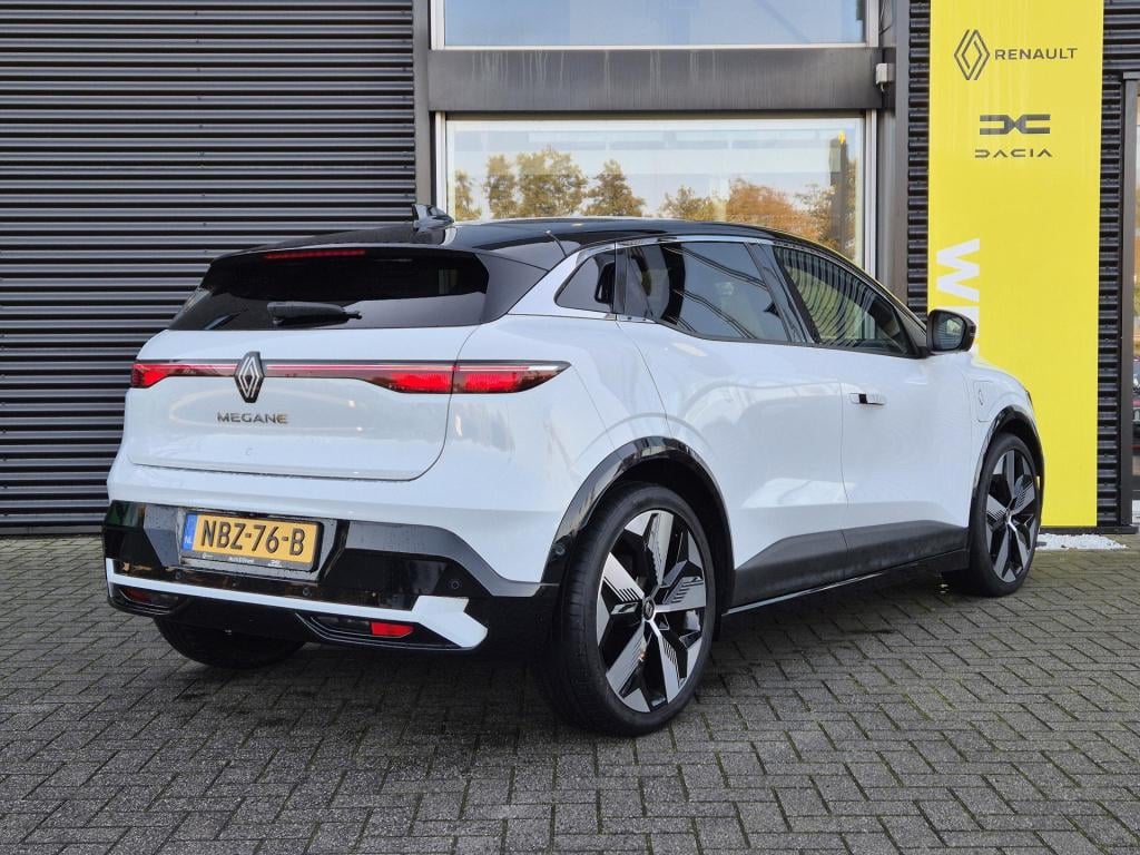 Renault Megane E-tech ev60 optimum charge techno 360° camera, blind spot de