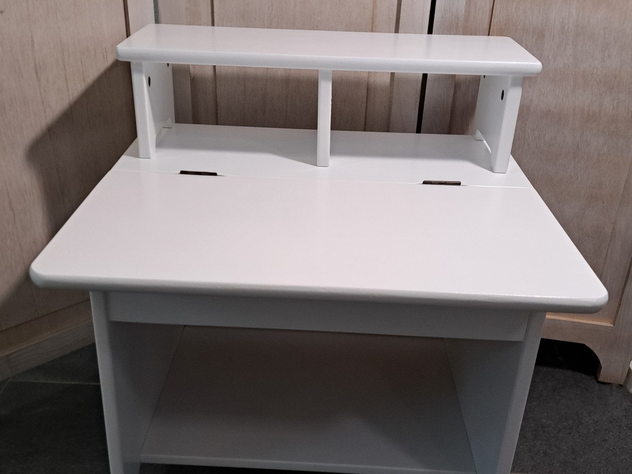Kinderlessenaar/schooltafel met opbergruimte ● leeftijd 3-8 jaar