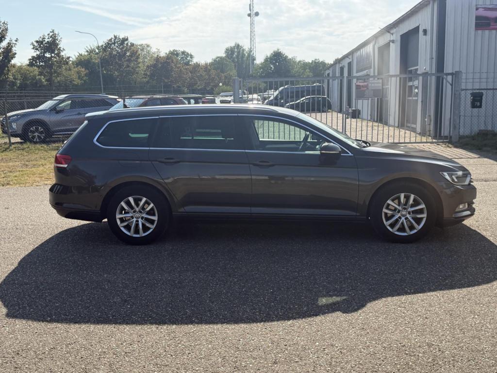 Volkswagen Passat variant 1.6 tdi comfortline automaat clima camera acc