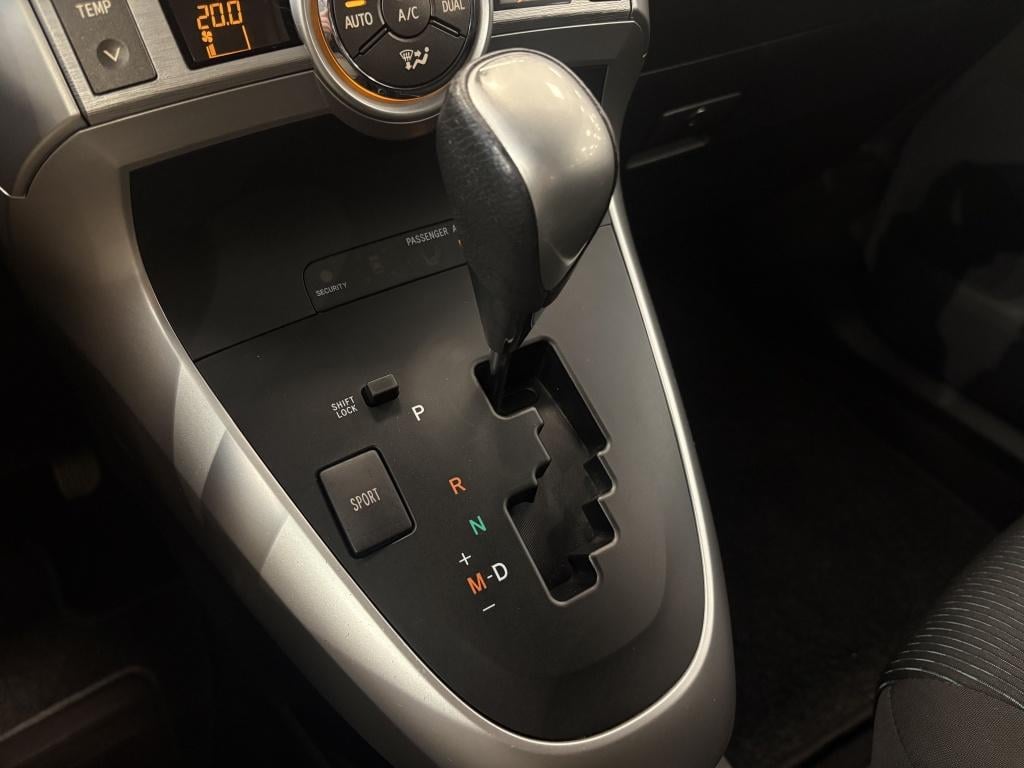 Toyota Corolla Verso 1.8 vvt-i business | dealer onderhouden |