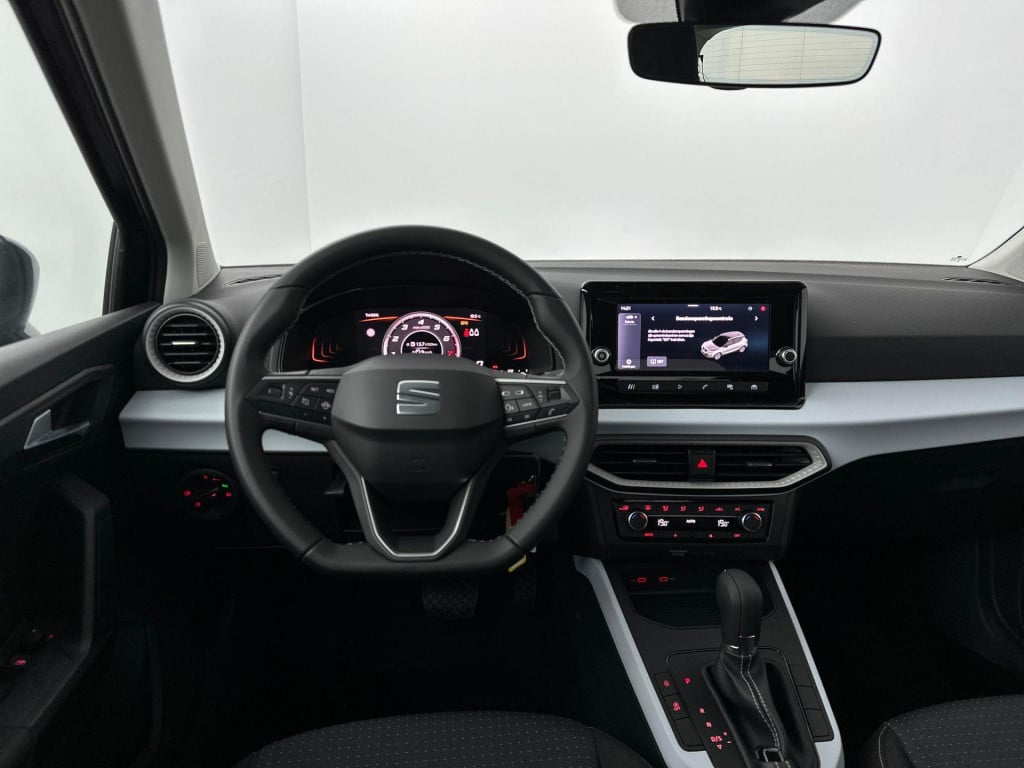 Seat Arona style 1.0 85 kw / 115 pk ecotsi suv 7 versn. dsg