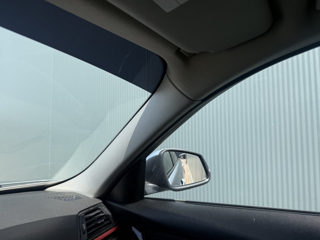 BMW 3-serie 320i 184pk executive sportline sedan