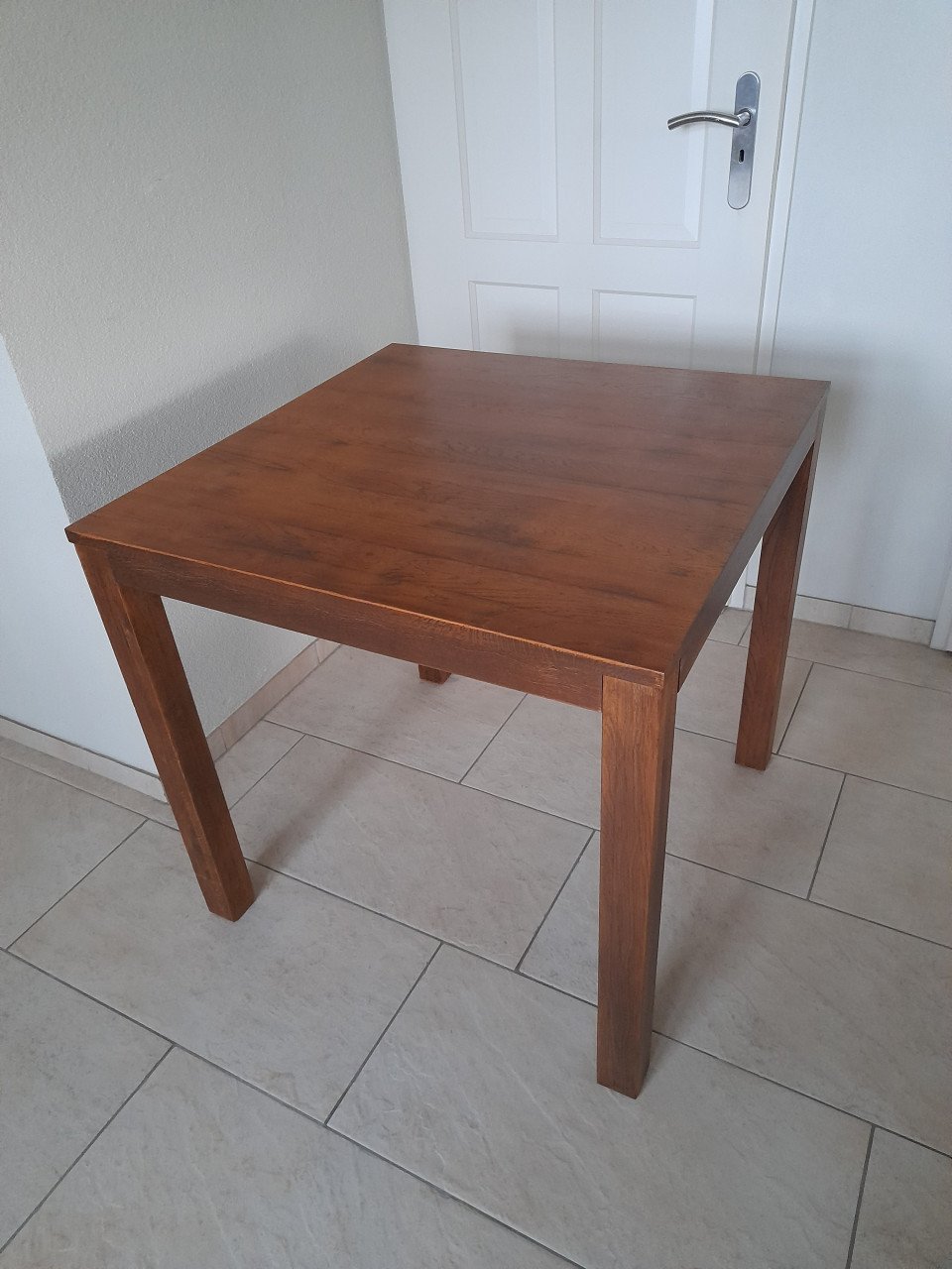 Massief houten tafel 80 x 80 x 76,5H (in goede  staat )  Eiken hout